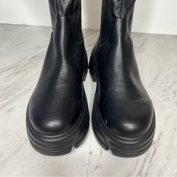 Steve Madden Tero Black Lug Sole Chunky Tall Boot 10M - Picture 13 of 16